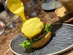 -Let'sBURGERplus·非常创意汉堡(三里屯店)