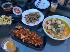 -爱啤精酿·民谣酒馆(滨江店)