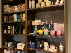 零售区-星巴克(广州淘金路店)