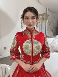 -艾米丽婚纱礼服