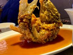 糖醋鲤鱼-闫府私房菜·百年鲁菜(恒隆店)