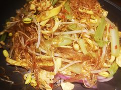 白虾酱小炒粉丝-蜜桃餐厅·伴山(湖滨商业街店)