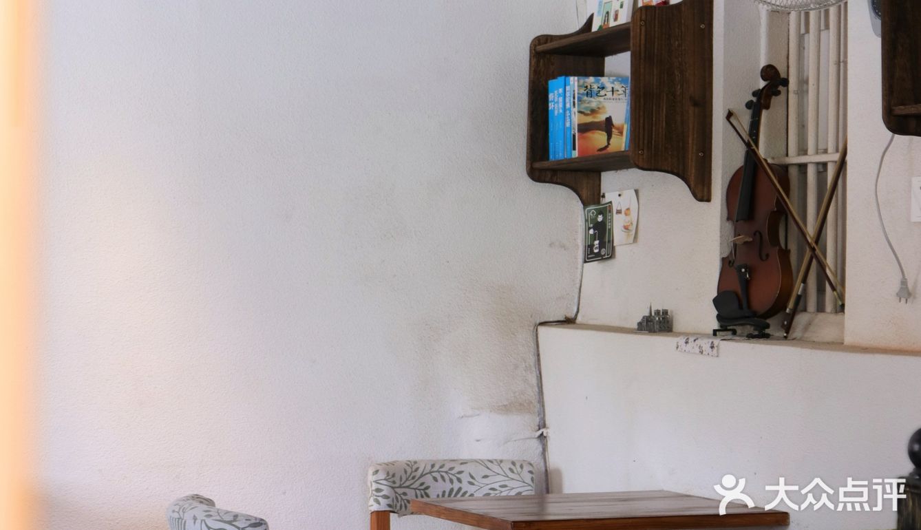 库存咖☕️和16岁“苏菲”，晒太阳、叹咖啡、聊人生