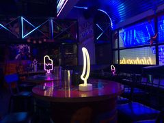 -UP嘻哈酒吧(粉巢店)