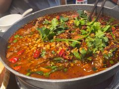 -万重锦·人文川菜馆(骡马市店)