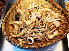 卤菜-江湖黑大兔(杨家坪店)