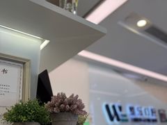 -维乐口腔(美维云门诊陆家嘴店)