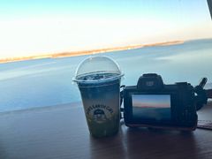 -抱抱地球咖啡馆(国家海洋博物馆店)