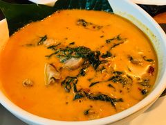 -Chom Cafe and Restaurant