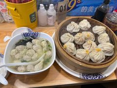 -炉旺斋上海小笼包·小馄饨