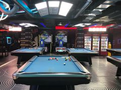 -DEDE APU潮玩运动聚乐部(观音桥店)