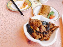 -功德林(南京西路店)