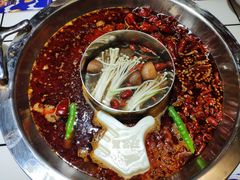 -贤合庄卤味火锅(安吉万达店)