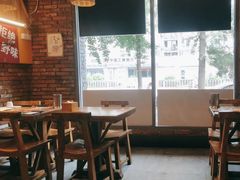 -平娃三宝烧烤·面食(南小街店)