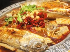-马有鱼·馕坑烤全鱼(跃进街店)