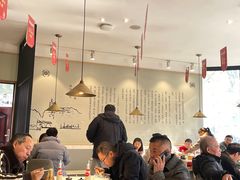 -镇南锅盖面馆(解放路店)