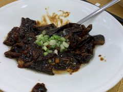 -梅龙镇酒家(南京西路总店)