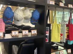 -上海华裕比亚迪4S店