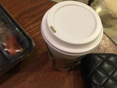 -星巴克臻选(北京银泰店)