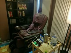 -喜鹊愉家酒店(郑州曼哈顿博览中心地铁站店)