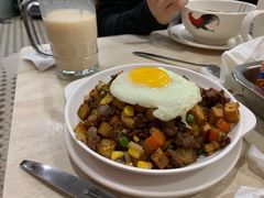 干免治牛肉饭-喜莲咖啡