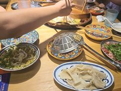 -洱火云南酸菜牛肉火锅(石景山当代商城店)