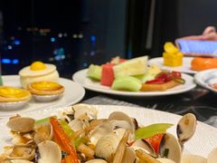 -云端西餐厅(南宁龙光那莲豪华精选酒店)