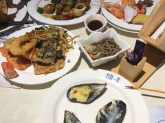 -四海一家自助餐(益田假日广场店)