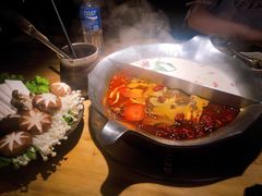 台式麻辣锅-湊湊火锅·茶憩(杭州湖滨银泰in77店)