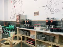 -正贰捌经重庆老火锅(建设路店)