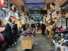 -西归浦每天偶来市场