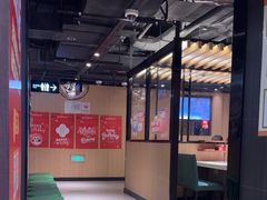 -海底捞火锅(长沙华创国际广场店)