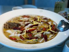 老坛麻辣酸菜鲈鱼-渔语鱼酸菜鱼新川菜(来福士店)