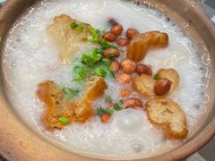 -新大咀港式茶餐厅(宝山万达店)