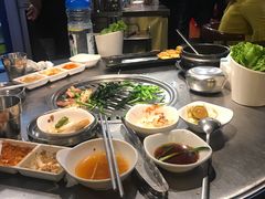 -韩聚屋韩国烤肉餐厅(新北万达店)