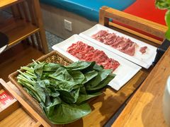 -明何记涮牛肚(品牌首店隋唐植物园南门古城路店)