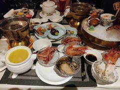 -半岛翡丽海鲜自助餐厅(观风亭店)