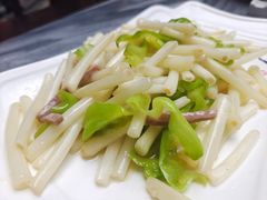 -蔼若春.传承三十年云南菜(金碧公园店)