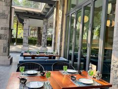 -海南清水湾莱佛士酒店