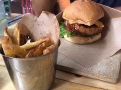 -BURGER BRO'S