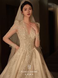 -艾朵婚纱