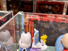 -泡泡玛特POPMART(蓝色港湾店)