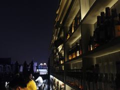 -顽啤熊·酒客酒馆(苏城夜景必选店)