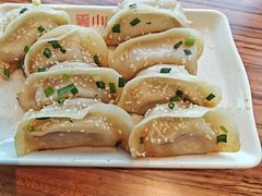 -小姜锅贴(凤凰街店)