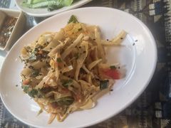 凉拌芭蕉花-蜗牛小馆醉乡民谣云南菜(惠新西里店)
