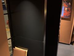 -泰·菩提树下[泰式按摩x精油SPAx肩颈头疗](新景店)