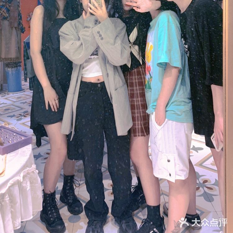 成都古着探店|建设路 过去百货公司👔