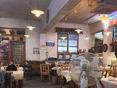 -霄汉牛三鲜湖北砂锅菜(万松园2店)