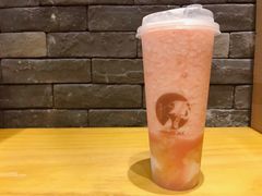 芝芝桃桃-茶理宜世(花城汇中区店)
