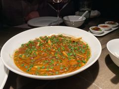 沙蒜烧豆面-新荣记(BFC外滩金融中心店)